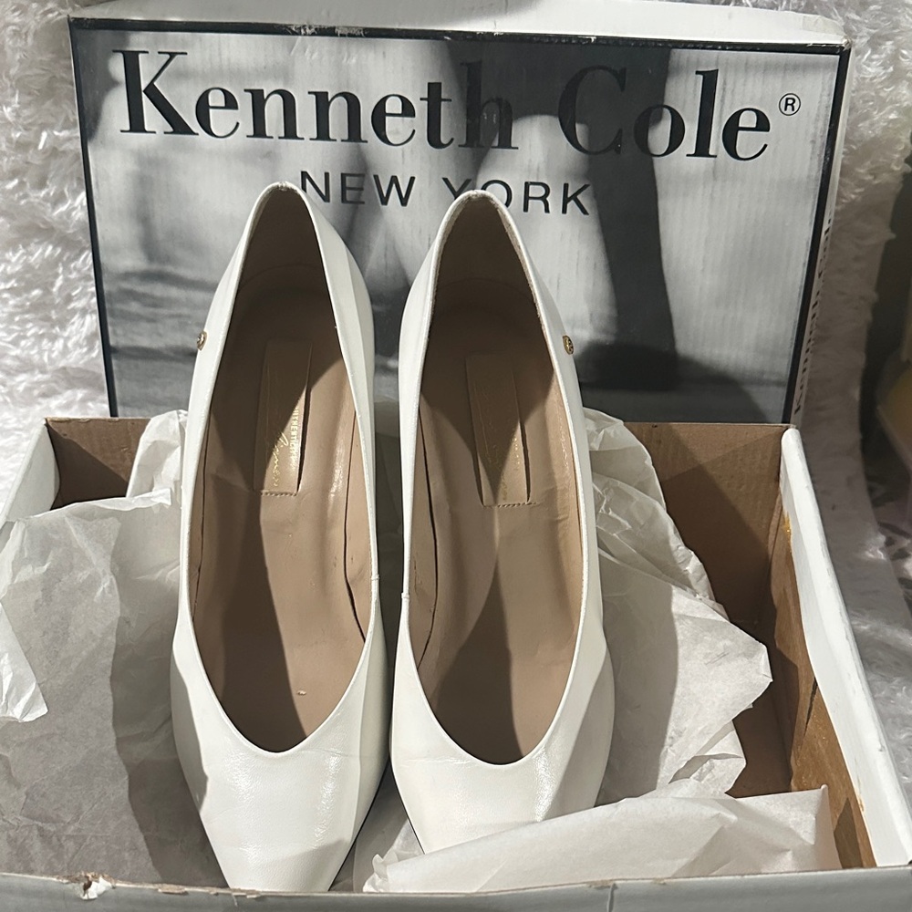 Kenneth Cole Women's Elegant White Heels